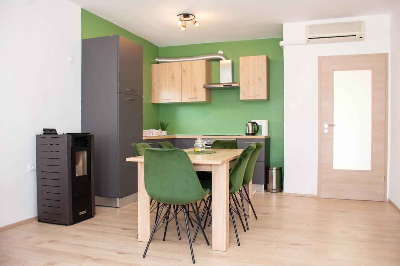 Tomic Apartament *
